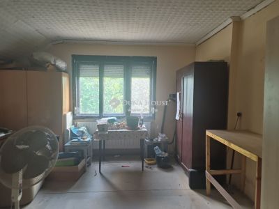Eladó családi ház Szentes