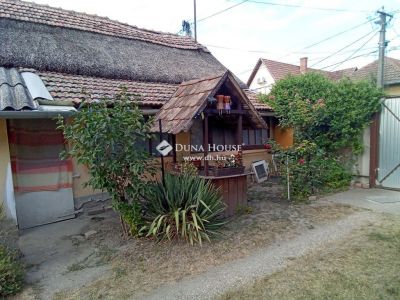 Eladó családi ház Szentes