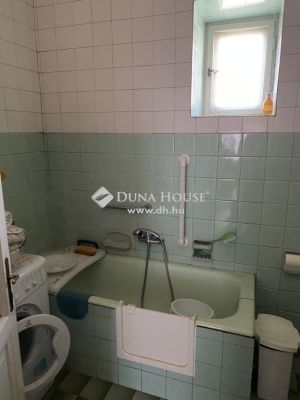 Eladó családi ház Gyömrő