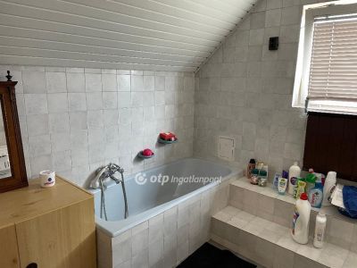 Eladó családi ház Újkígyós