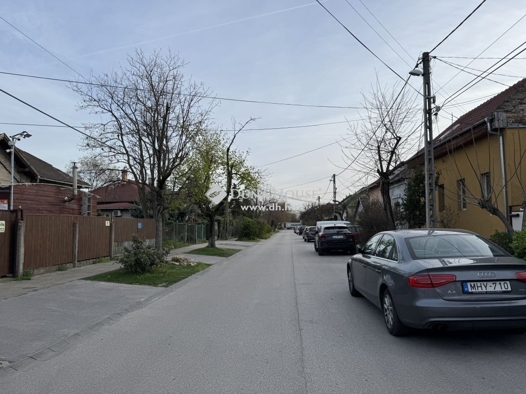 Eladó házrész Budapest