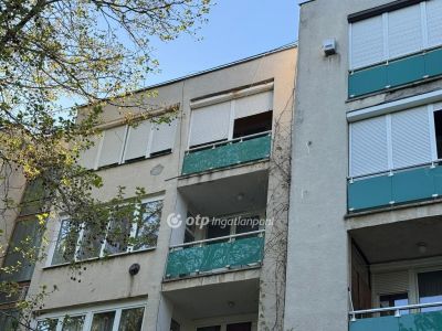 Eladó lakás Tiszafüred