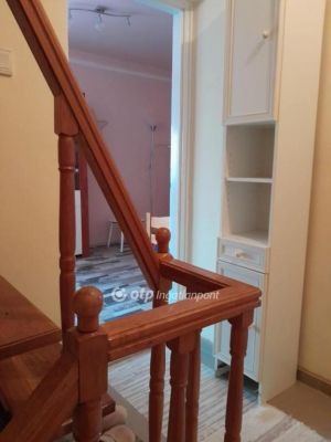 Eladó családi ház Karcag