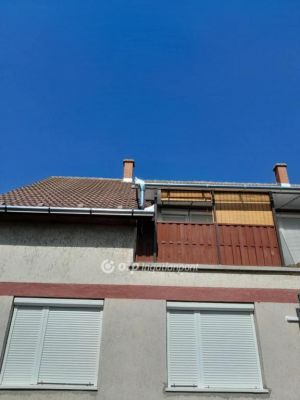 Eladó családi ház Karcag