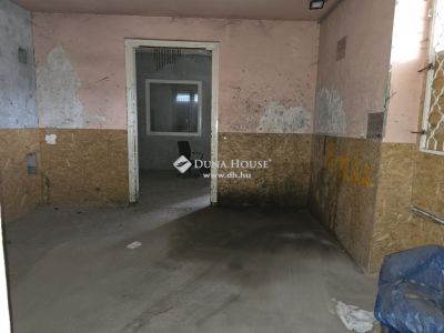 Eladó családi ház Budapest