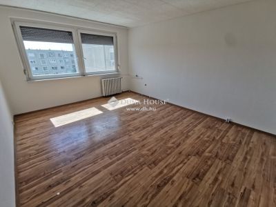 Eladó lakás Nagykőrös