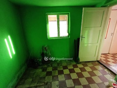 Eladó családi ház Csanytelek