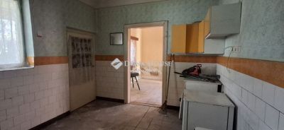 Eladó családi ház Budapest
