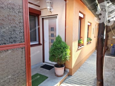 Eladó családi ház Budapest