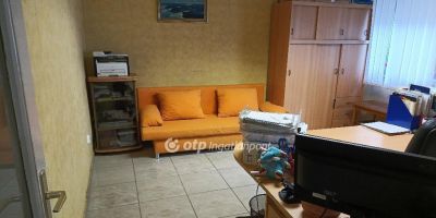 Eladó családi ház Pécs