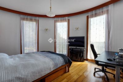Eladó családi ház Budapest
