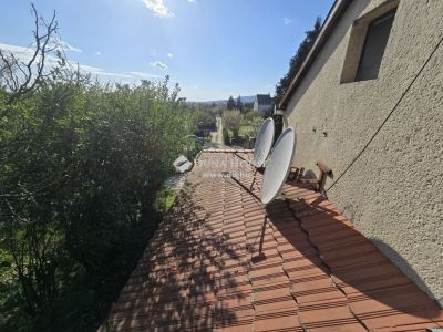 Eladó családi ház Pécs