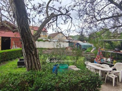 Eladó családi ház Budapest