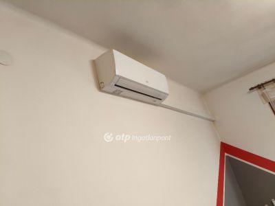 Eladó családi ház Budapest