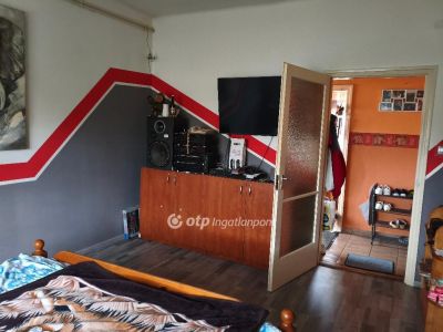 Eladó családi ház Budapest
