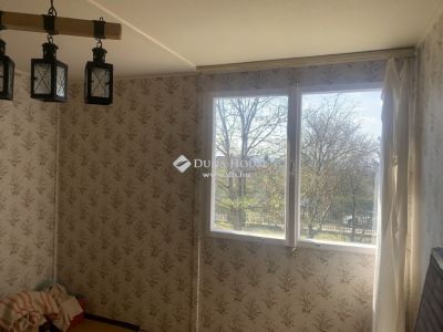 Eladó nyaraló Erdőkertes