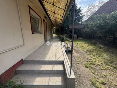 Eladó családi ház Kiskunlacháza