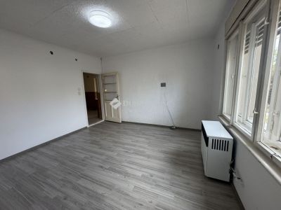 Eladó családi ház Kiskunlacháza