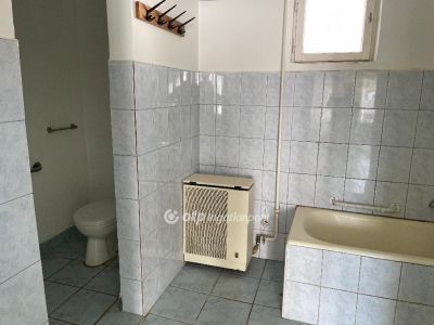 Eladó családi ház Gyula