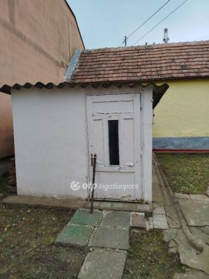 Eladó családi ház Pécs