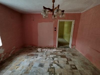 Eladó családi ház Pécs