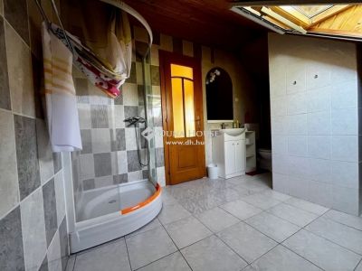 Eladó családi ház Bóly
