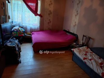 Eladó családi ház Tápiógyörgye