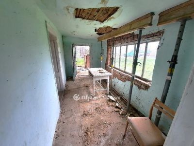 Eladó családi ház Szolnok
