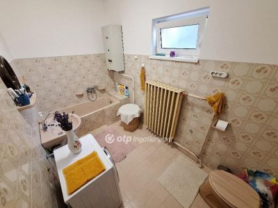 Eladó családi ház Tiszakécske