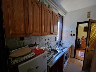 Eladó családi ház Budapest