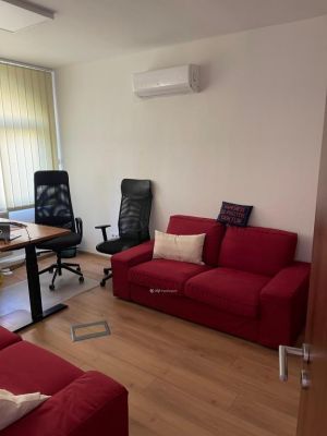 Eladó családi ház Budapest