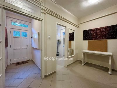 Kiadó családi ház Budapest