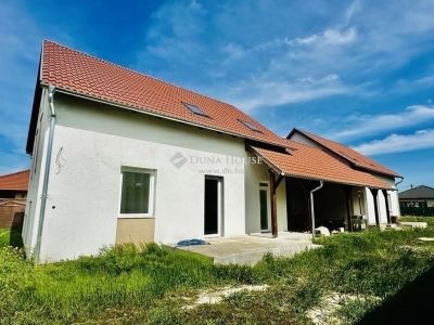 Eladó ikerház Délegyháza