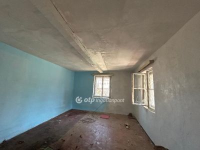 Eladó családi ház Hosszúpályi