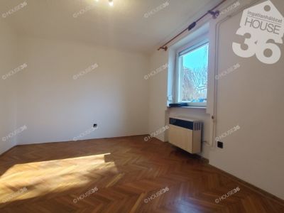 Eladó lakás Nagykőrös