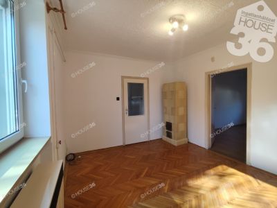 Eladó lakás Nagykőrös