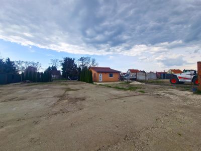 Eladó családi ház Poroszló