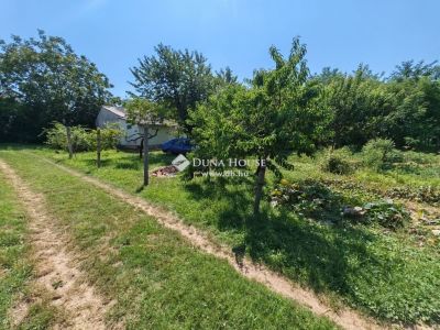 Eladó egyéb telek Pécs