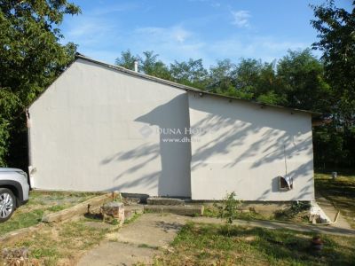 Eladó egyéb telek Pécs