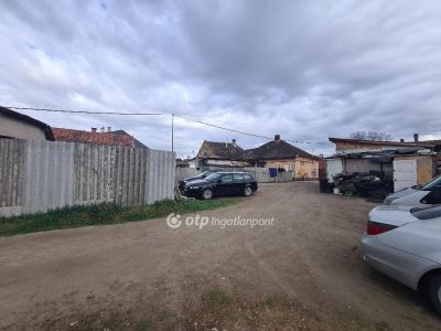 Eladó lakóövezeti telek Alsónémedi