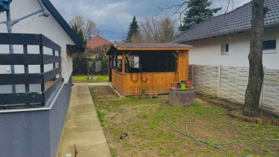 Eladó nyaraló Veresegyház