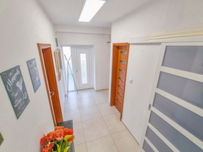 Eladó családi ház Velence