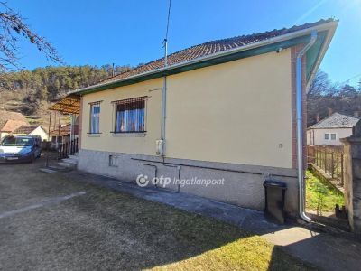 Eladó családi ház Sirok