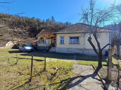 Eladó családi ház Sirok