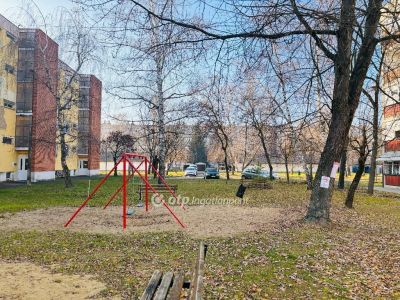 Eladó lakás Kisvárda