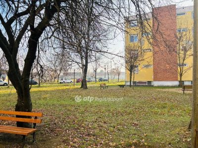 Eladó lakás Kisvárda