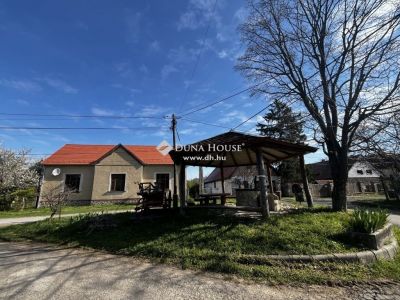 Eladó családi ház Orfű