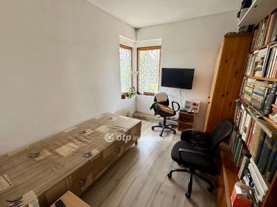 Eladó családi ház Kecskemét