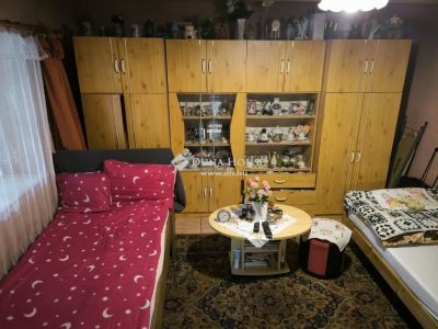 Eladó sorház Gyömrő