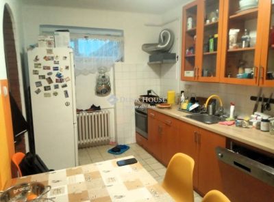 Eladó ikerház Esztergom